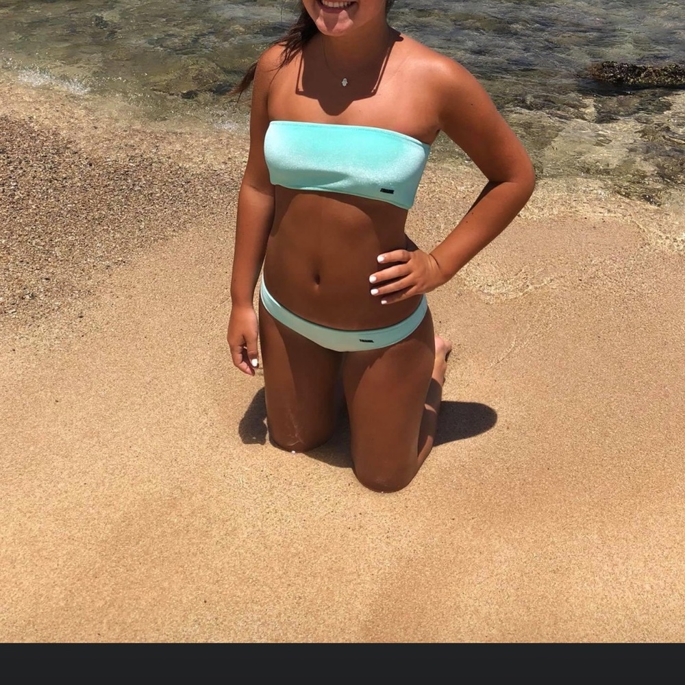 Triangl Crush Blue Lemonade Velvet Bikini - Picture 8 of 8